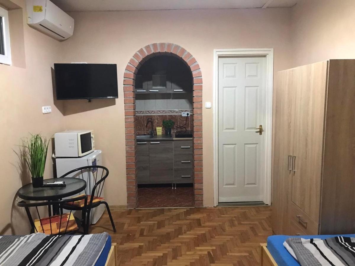 Tahiti Apartman Διαμέρισμα Hajdúszoboszló Εξωτερικό φωτογραφία